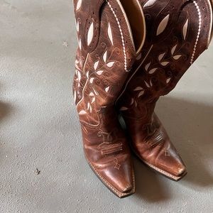 Ariat Cowboy Boots